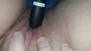 Nymph Teen Fucks self with Large Handle
