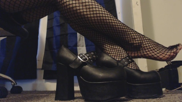 Goth Girl Shows off new Black Platform Heels and Fishnet Stocking Feet