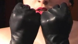 Vintage Unlined Soft Leather Gloves for Pure Pleasure