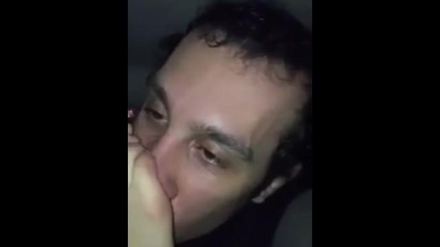Peppe Fetish Lecca i Piedi a Una Vrenzola Napoletana