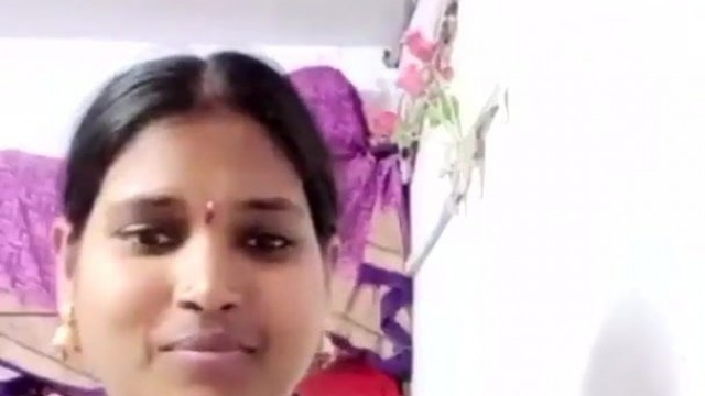 Tamil hot family girl striptease video leaked